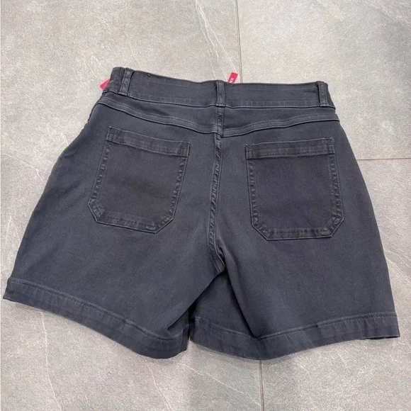 NWT Spanx Twill Stretch Short washed Black High Rise Size XSmall - Picture 3 of 9